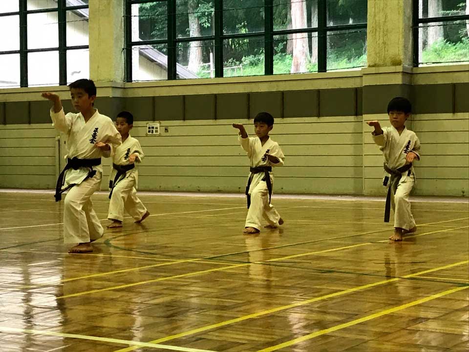 正竜会2016年夏合宿の道場での様子