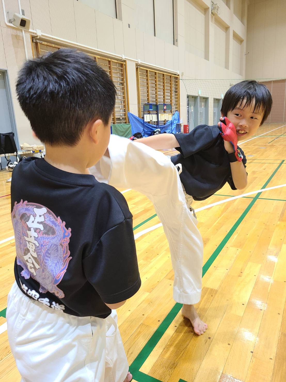 正竜会練習風景や道場での様子写真