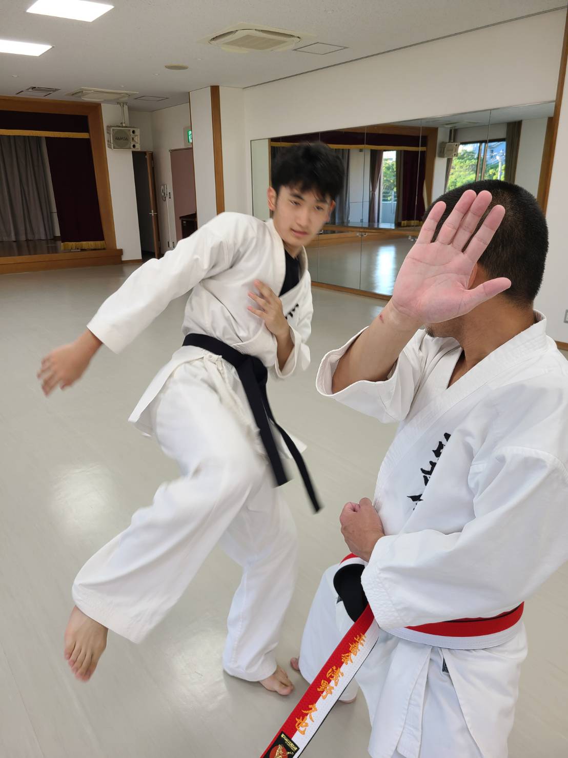 正竜会練習風景や道場での様子写真